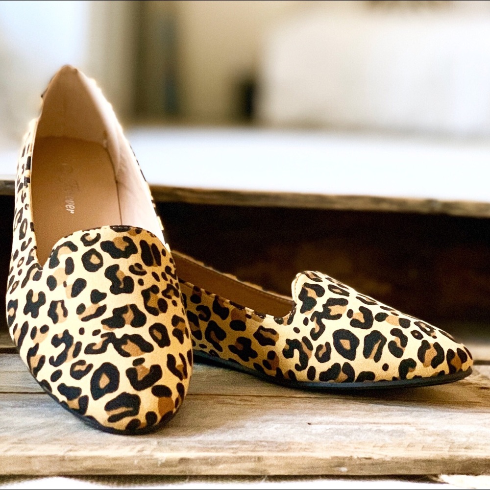 Leopard print loafer flats